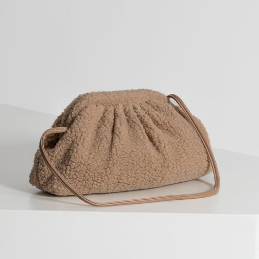 Teddy Clutch Brown